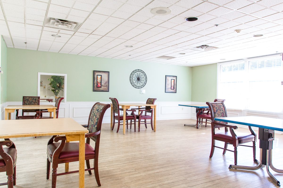 Lee County Care & Rehabilitation Center photo 1