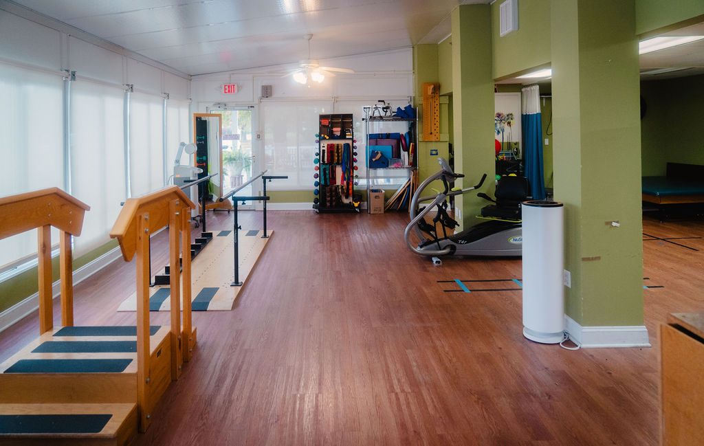 Oakview Nursing & Rehabilitation Center photo 1