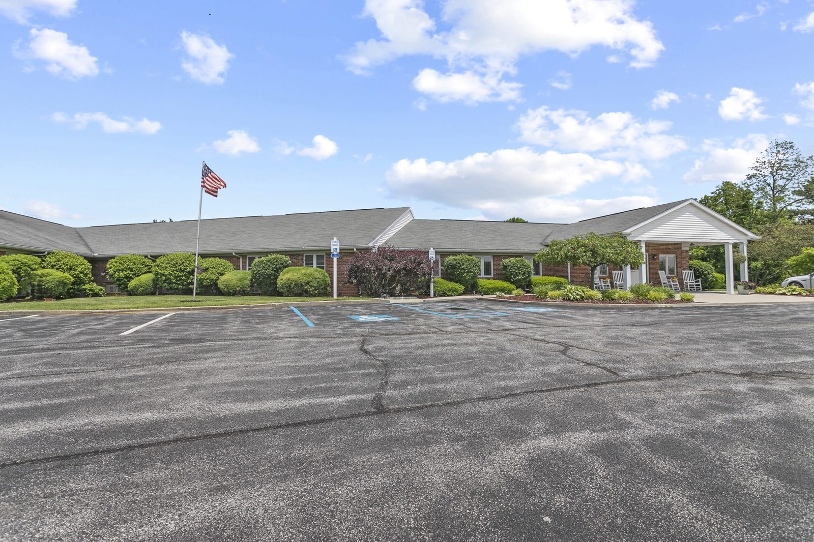 Robertson County Health Care Facility photo 1