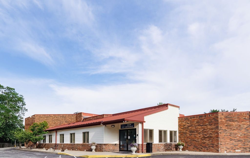 Signature Healthcare at Rockford Rehab & Wellness photo 3