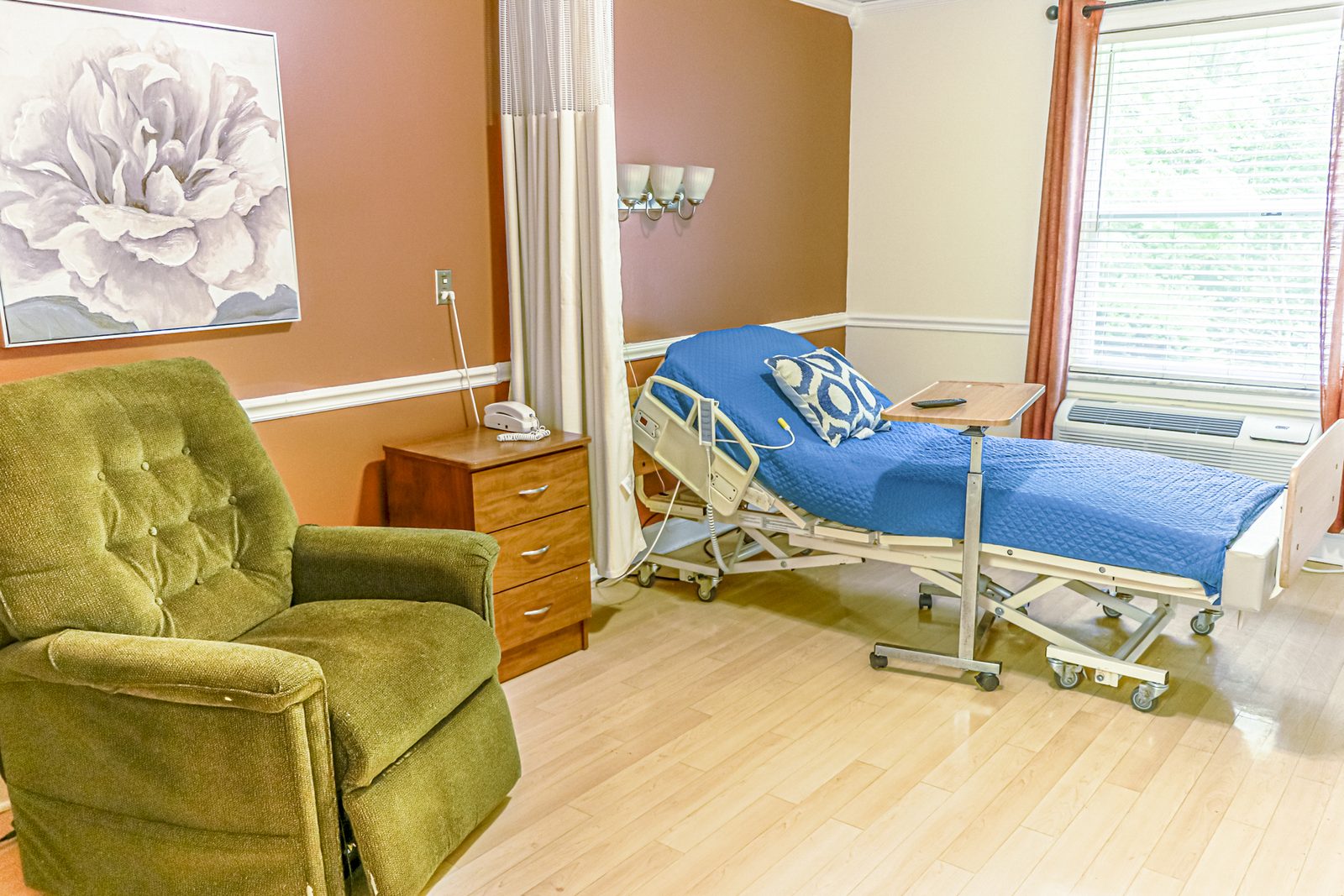 Signature Healthcare Of East Louisville photo 2