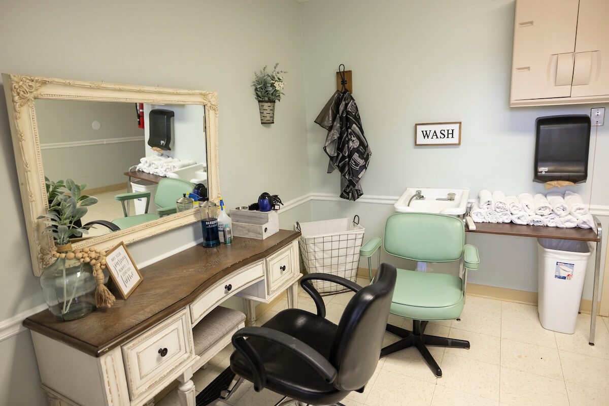 Springfield Nursing & Rehabilitation Center photo 5