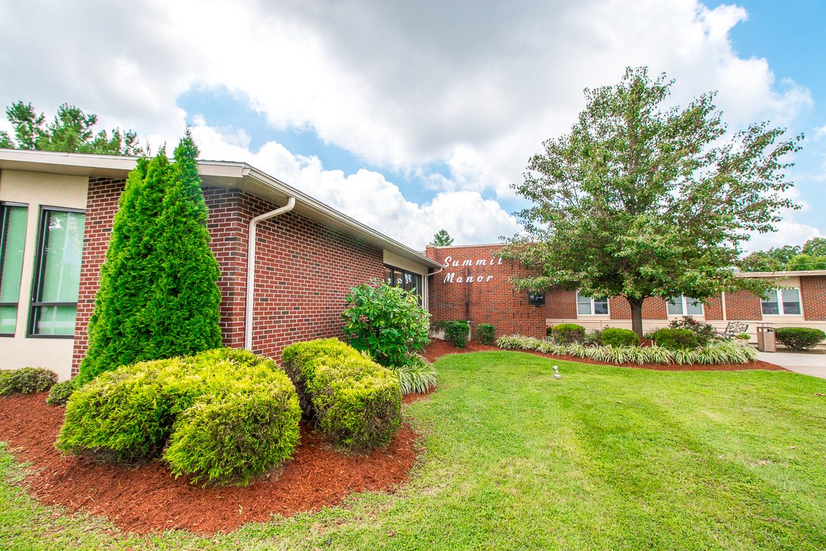 Summit Manor Health And Rehabilitation Center photo 1