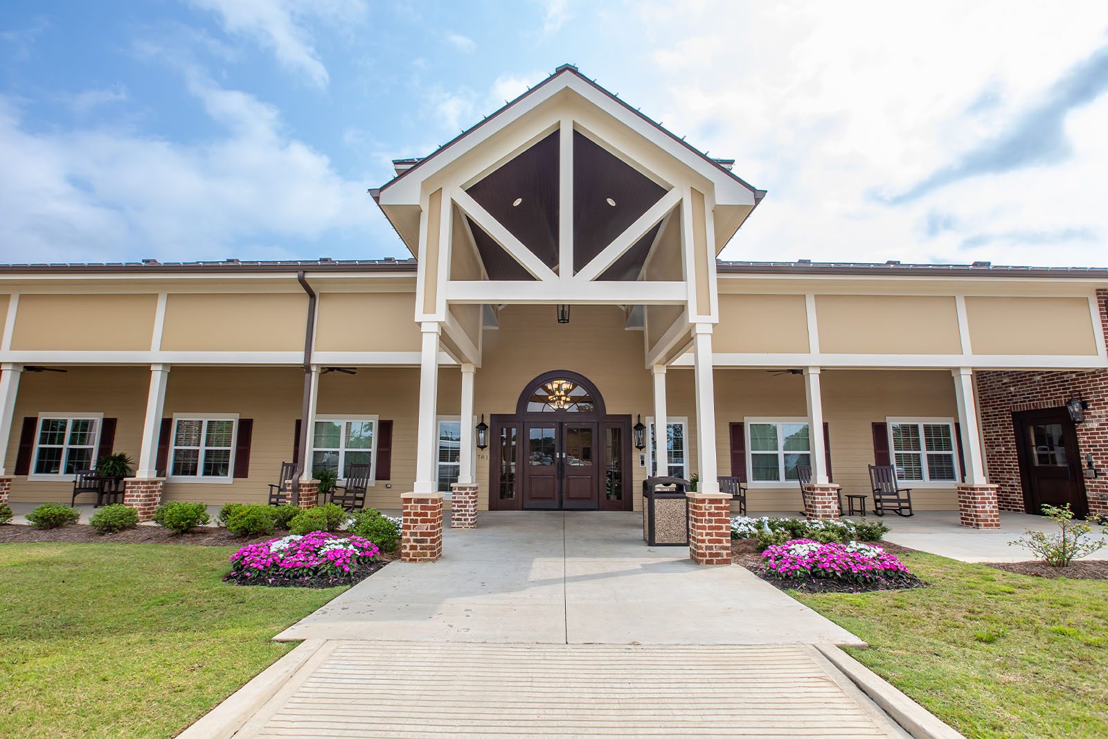Heritage Manor Of Natchitoches Rehab & Retirement photo 4