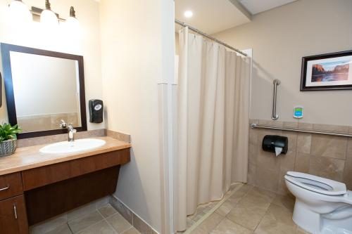 Heritage Manor Of Natchitoches Rehab & Retirement photo 5