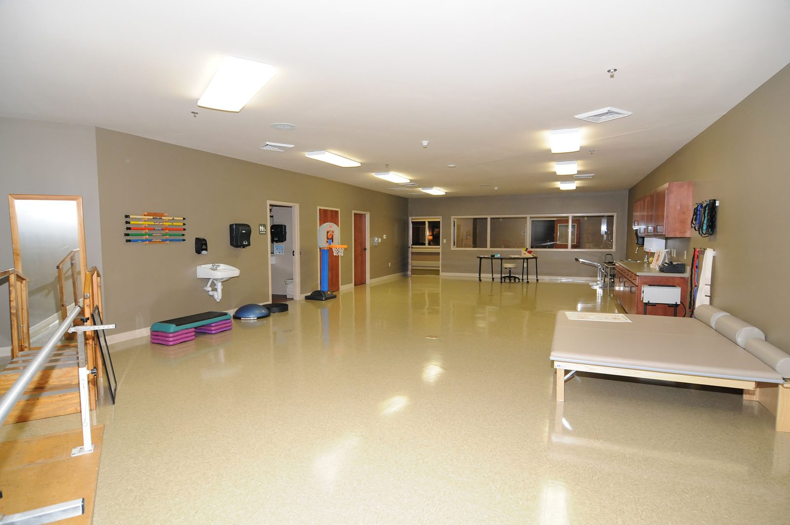 Ridgecrest Rehab & Rtr. Center. 1 photo 2
