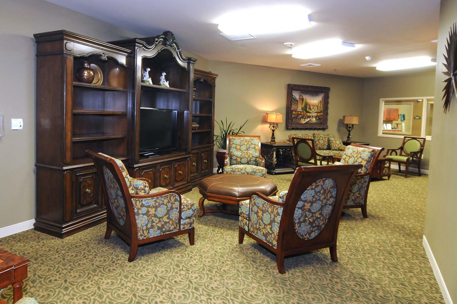 Ridgecrest Rehab & Rtr. Center. 1 photo 10