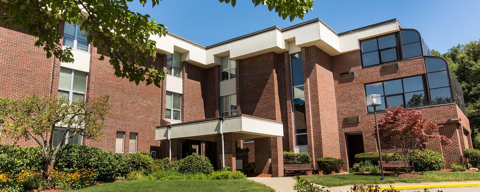 Hellenic Nursing & Rehabilitation Center