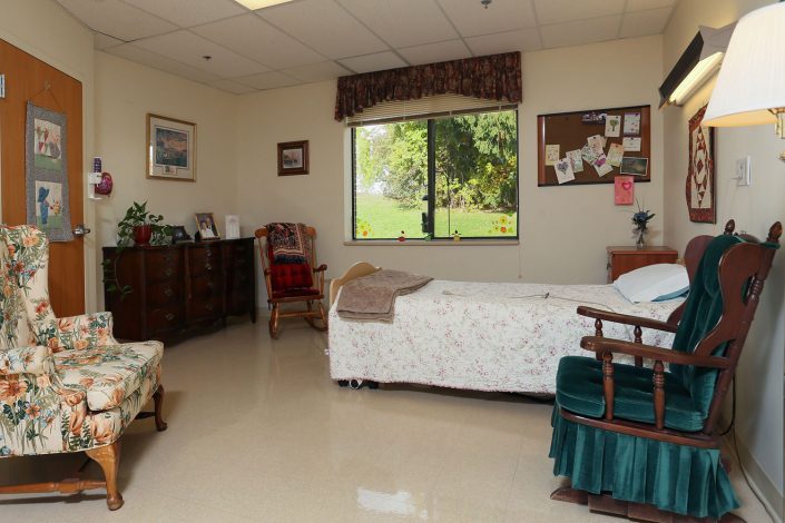 Oakdale Rehabilitation & Skilled Nursing Center photo 5