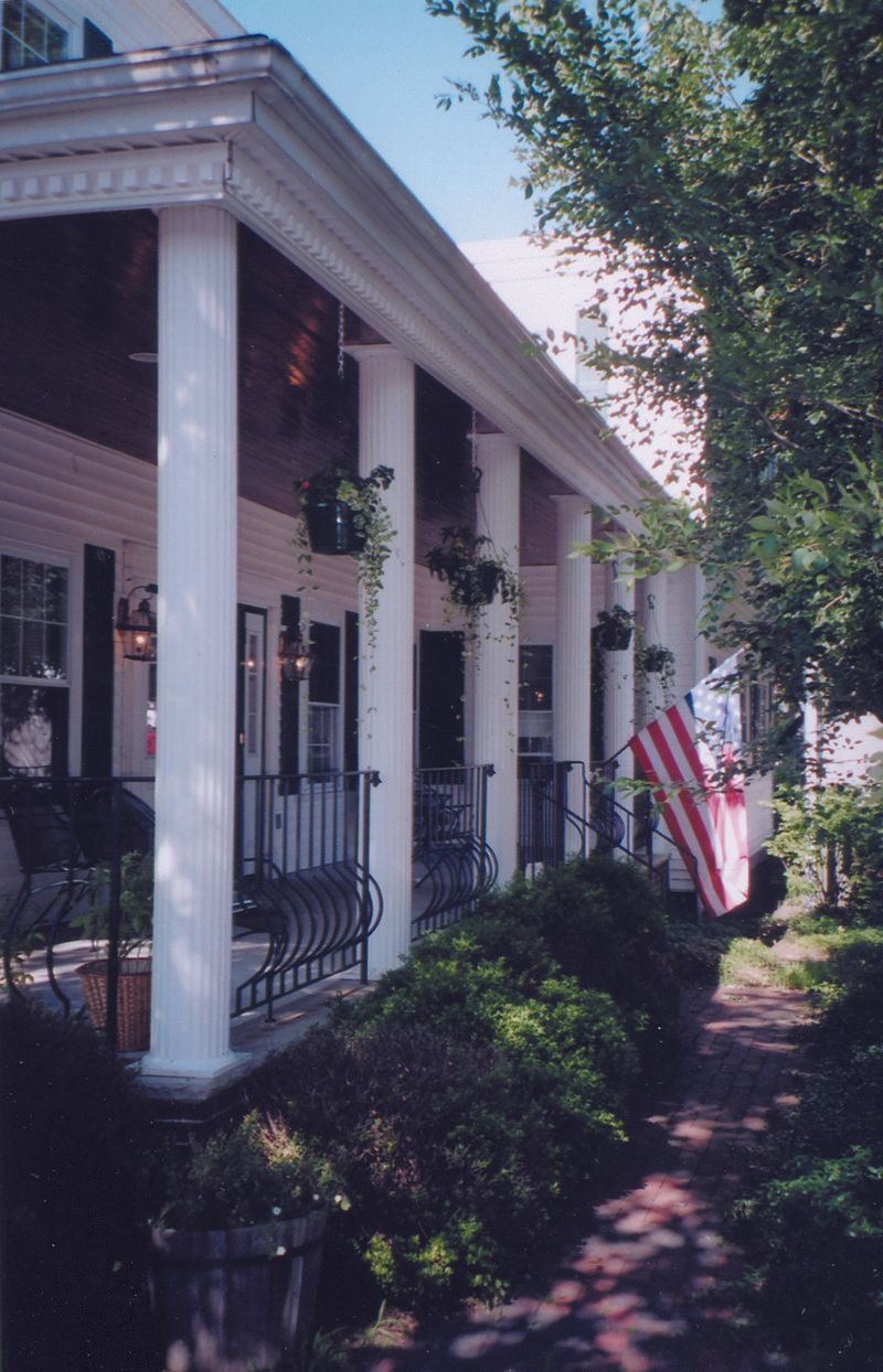 Thomas Upham House photo 1