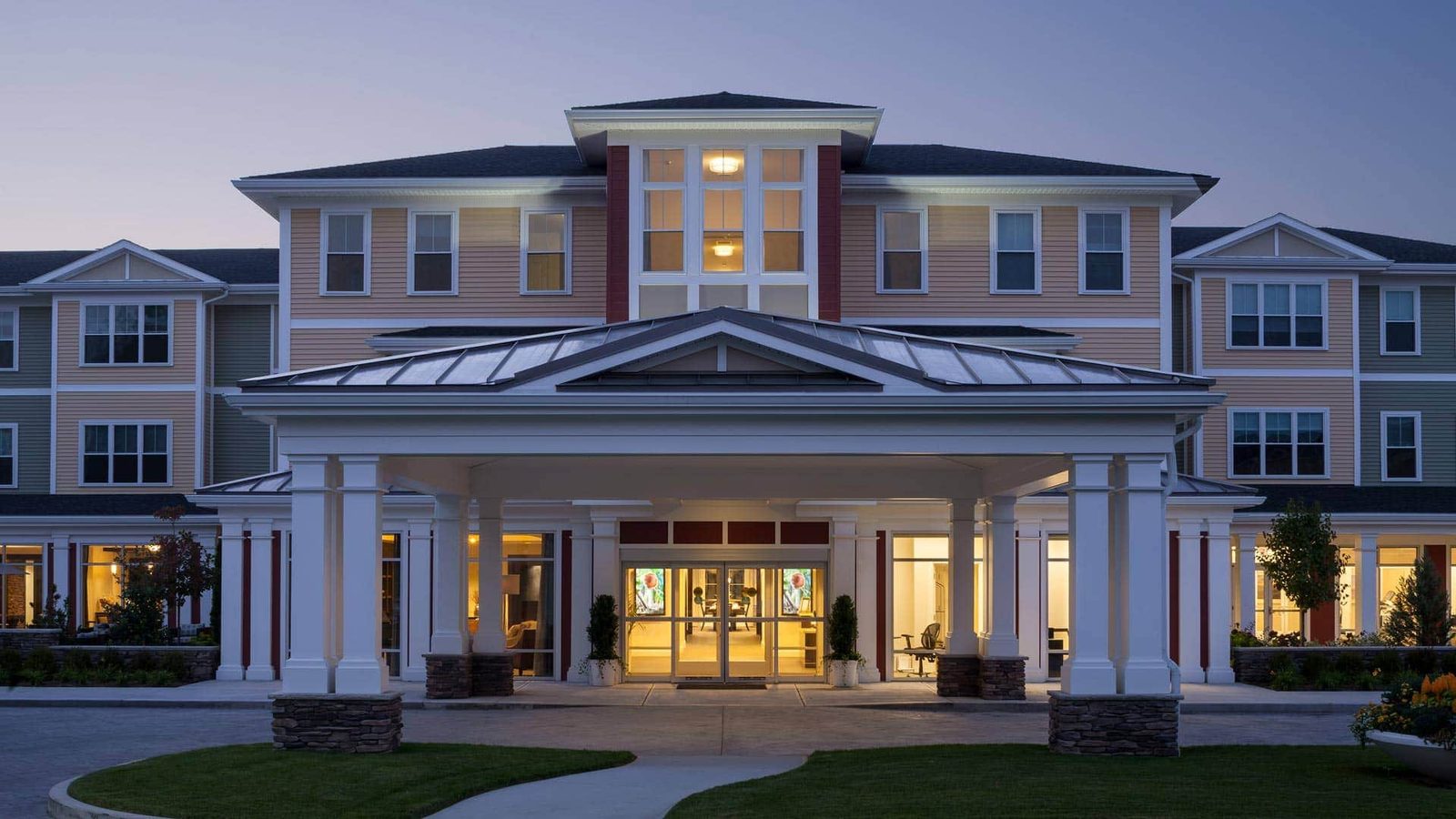 Wingate At Silver Lake Rehab & Skilled Nursing Res photo 4