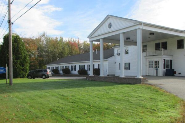 Brentwood Rehab & Nursing Center photo 3