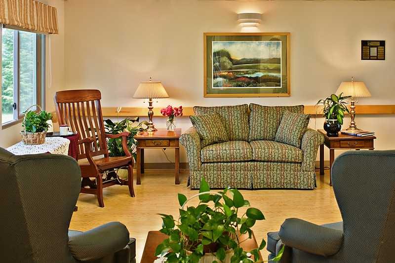 Pine Point Center photo 3