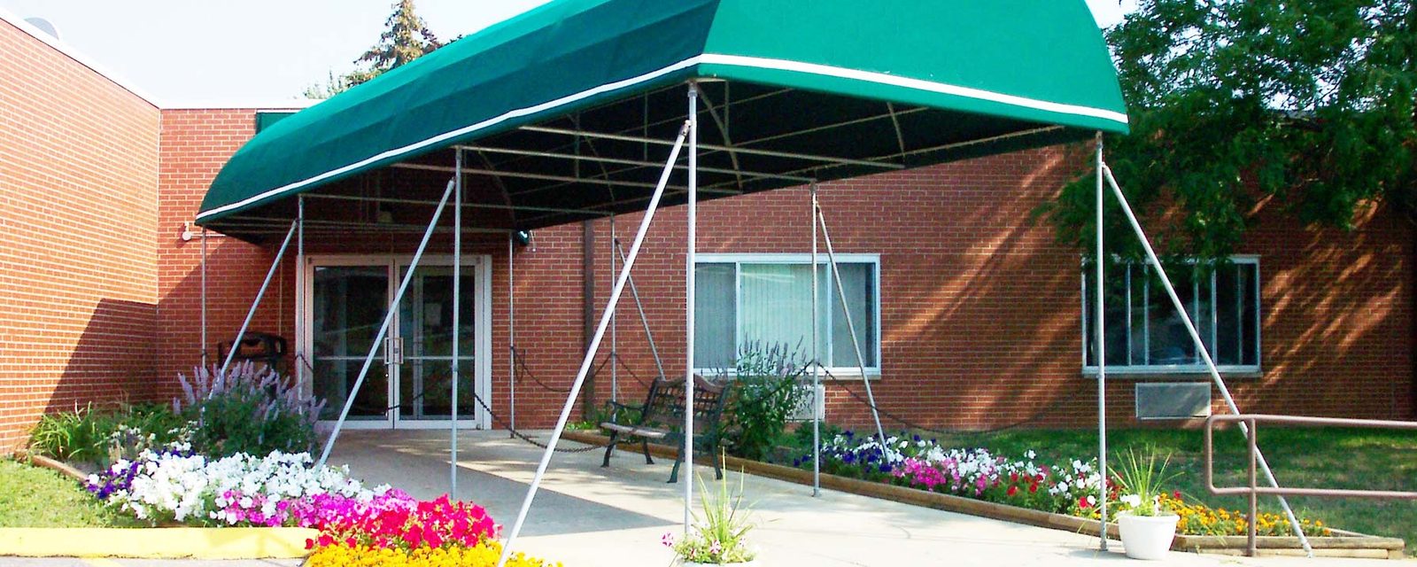 Lakepointe Senior Care And Rehab Center, LLC photo 2