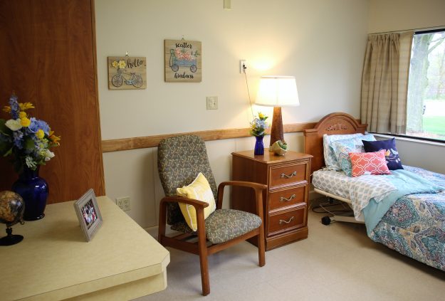 Thornapple Manor photo 2