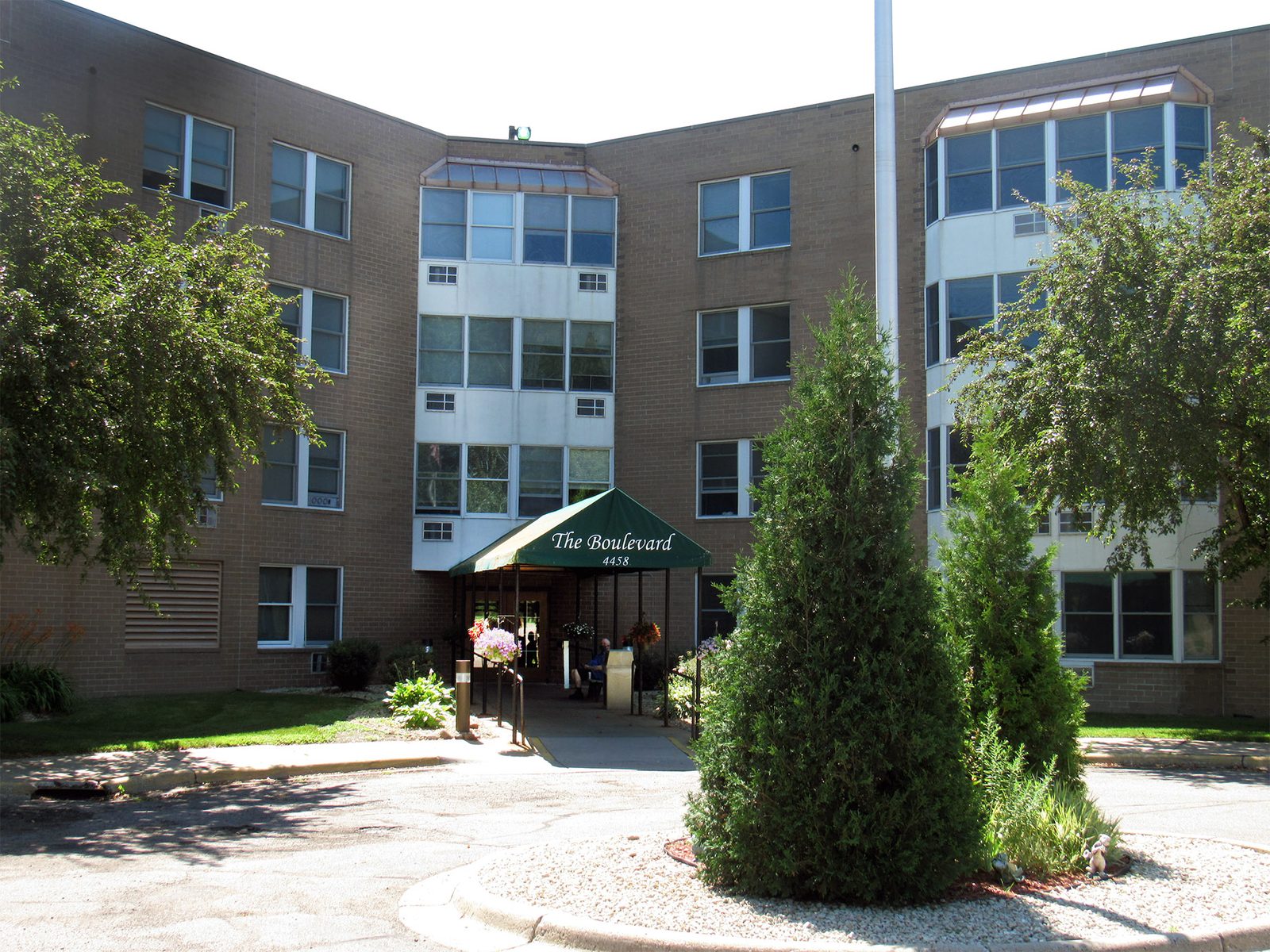 Crest View Lutheran Home photo 1