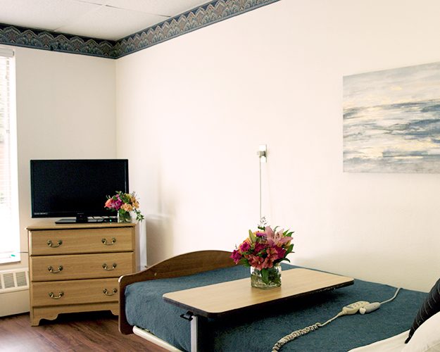 HiLLCrest Health Care Center photo 1