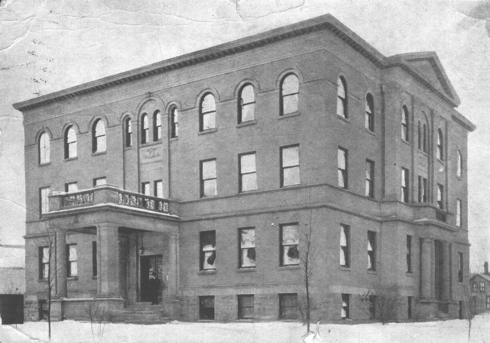 Lake Winona Manor photo 3