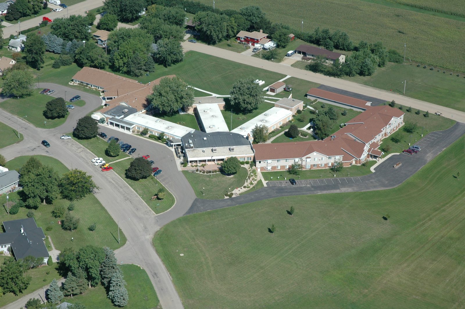 Maple Lawn Nursing Home photo 3