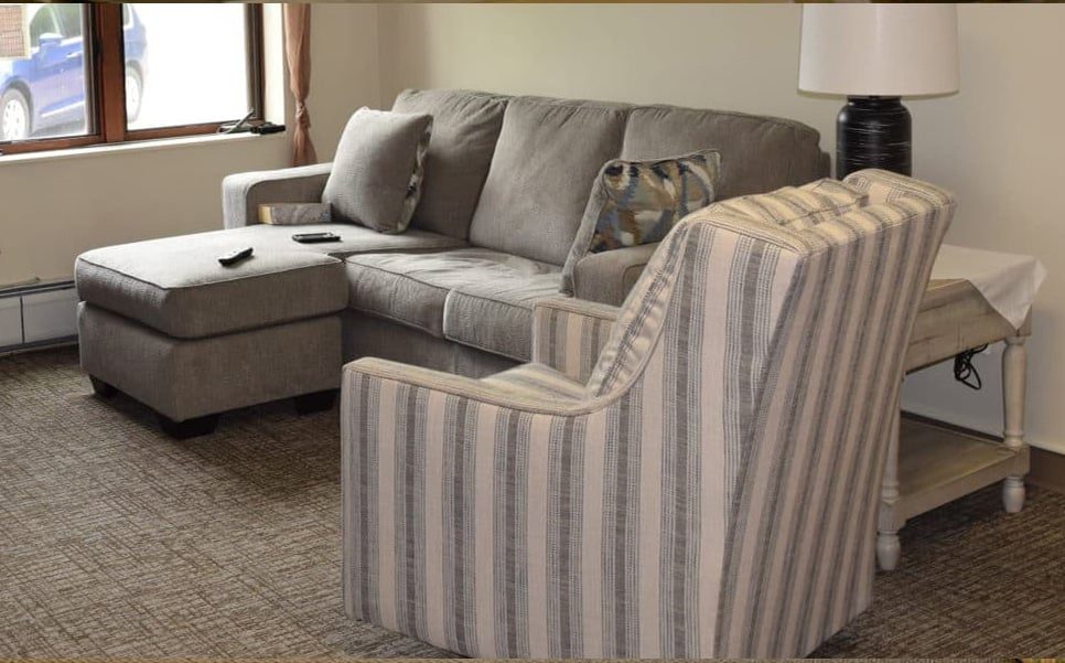 Oak Hills Living Center photo 4