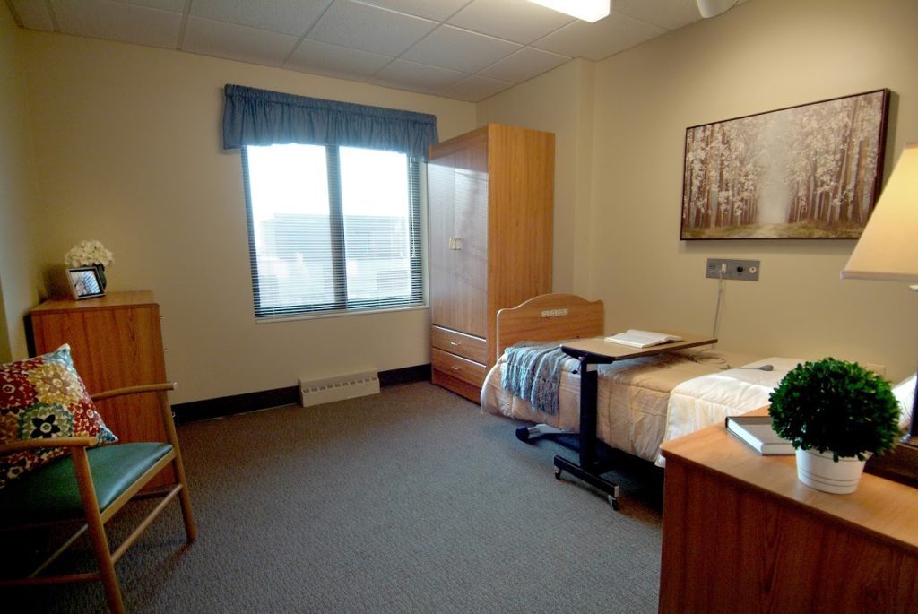 Lakehouse Healthcare & Rehabilitation Center photo 13
