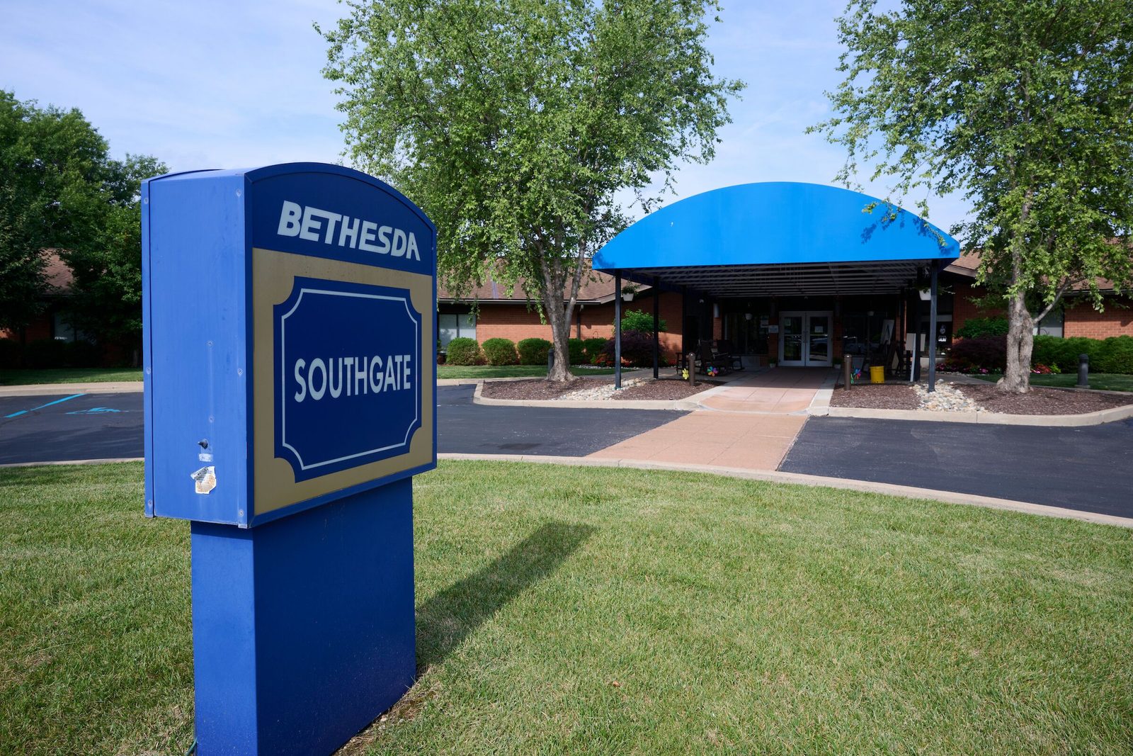 Bethesda Southgate photo 1