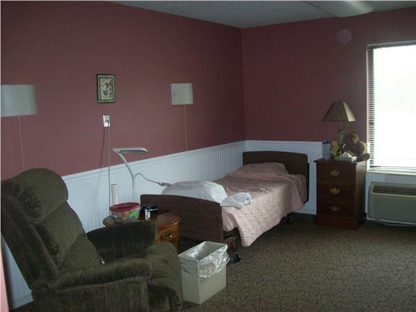 Fulton Nursing & Rehab photo 2