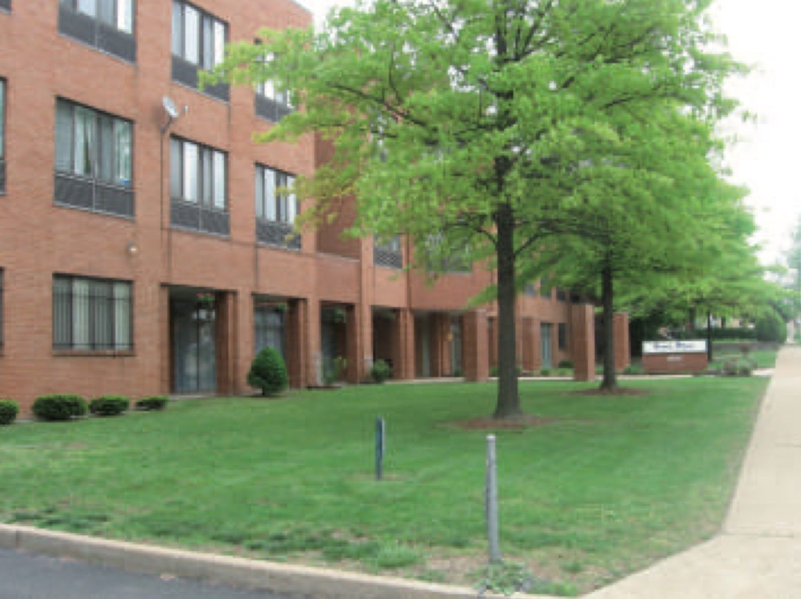 Grand Manor Nursing & Rehabilitation Center photo 2
