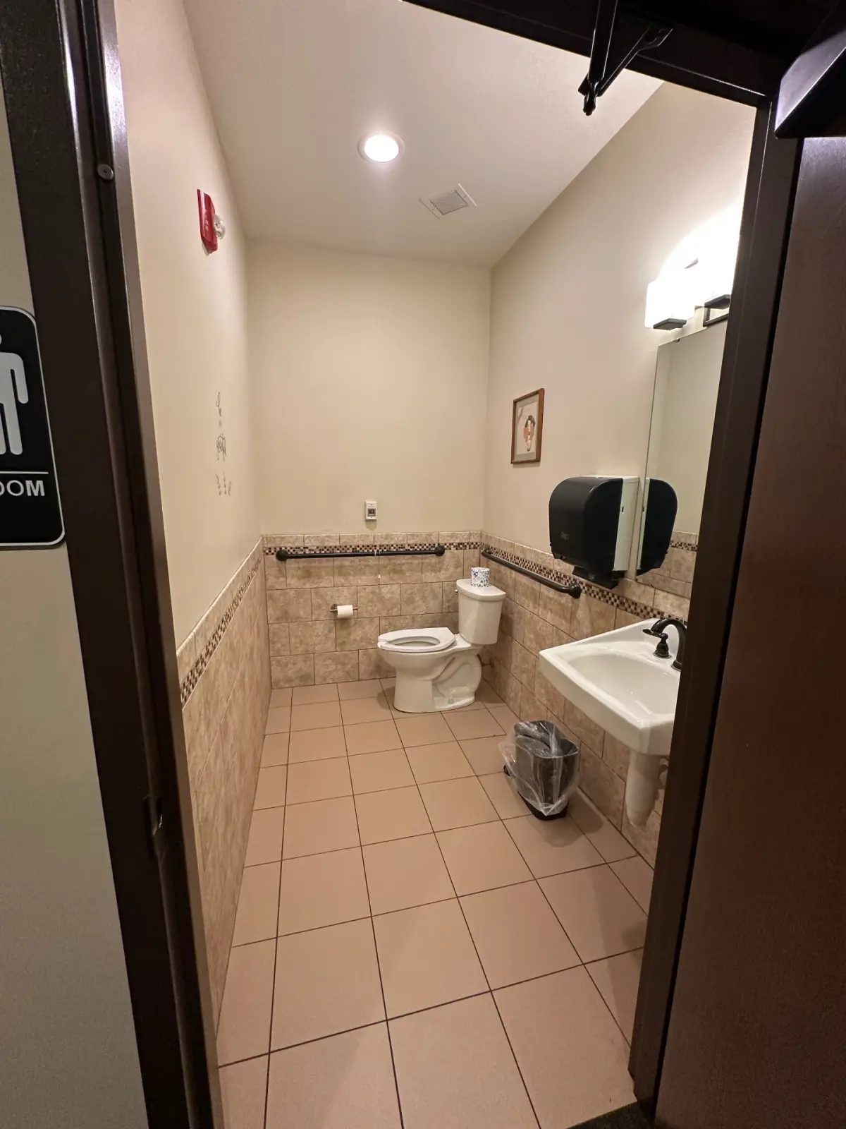 Oak Knoll Nursing Home photo 1