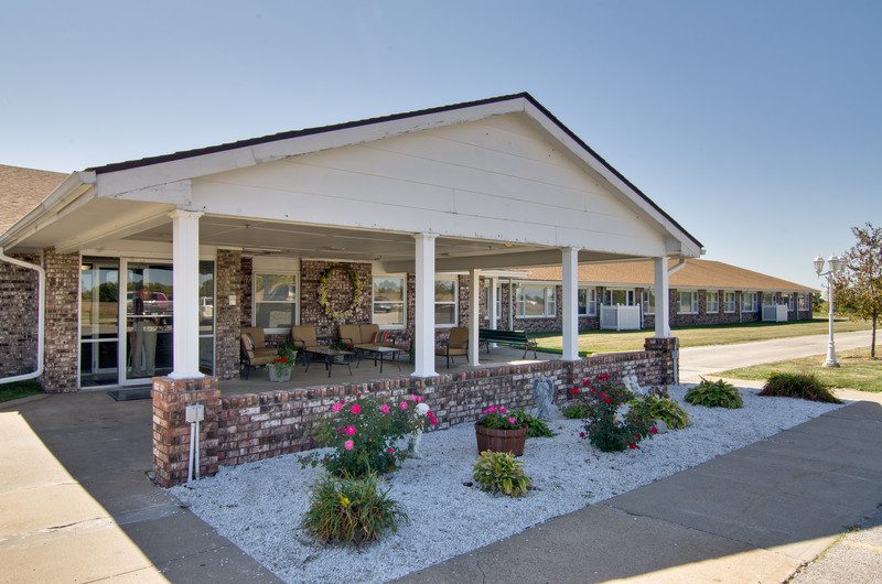 Pioneer Skilled Nursing Center photo 1