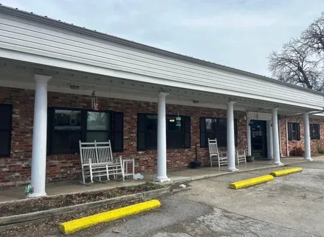Sarcoxie Nursing Center photo 4
