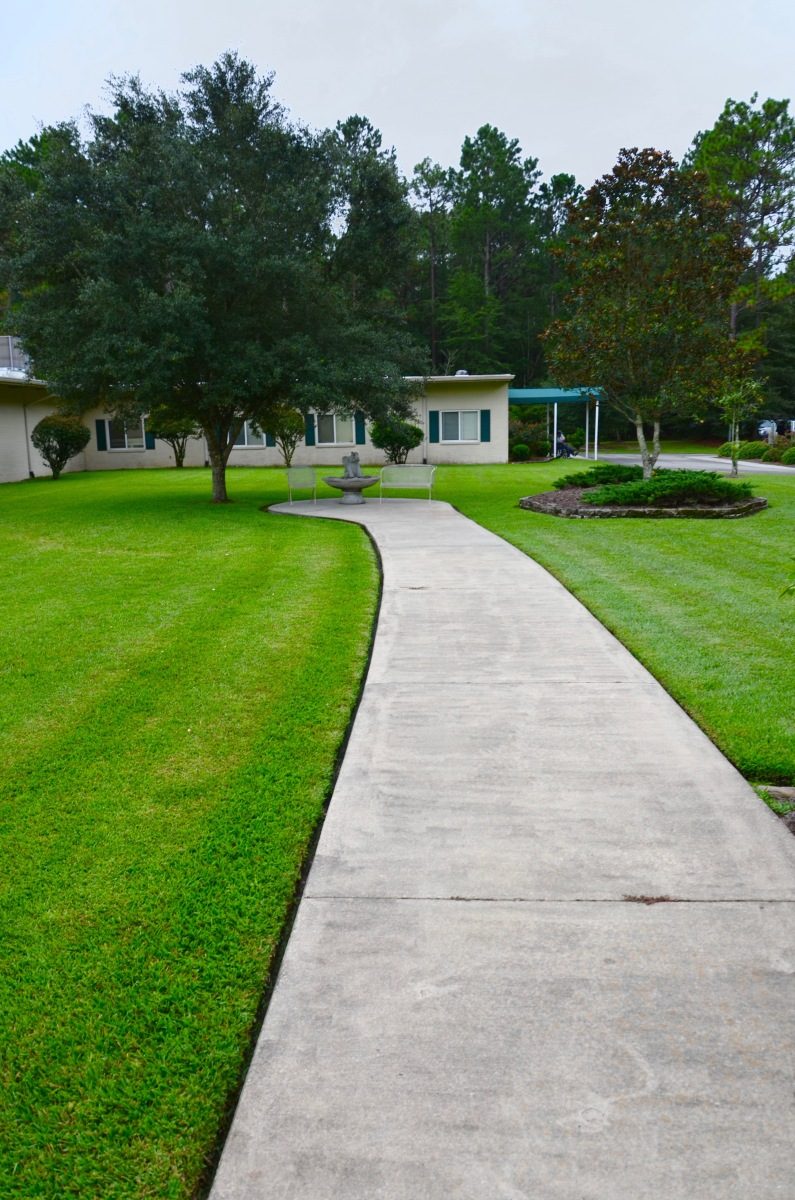 Covenant Health & Rehab Of Picayune photo 4