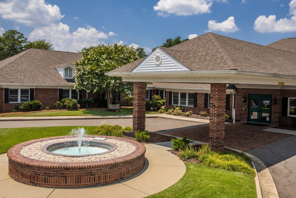 The Rehabilitation and Health Care Ctr at Village Green photo 2