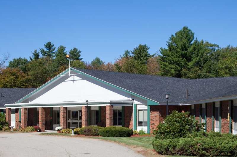Rochester Manor photo 2