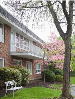 Arbor Glen Center