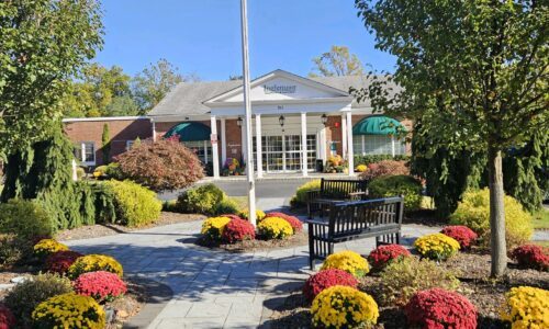 Inglemoor Rehabilitation And Care Center Of Living photo 2