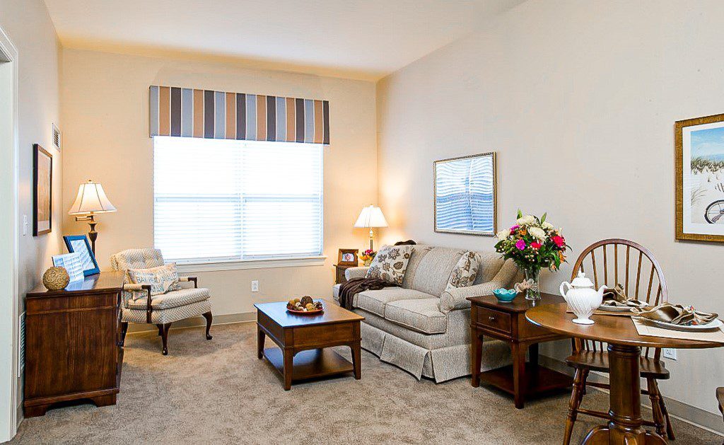 Sunnyside Manor photo 2