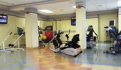 White House Healthcare & Rehab Center photo 2