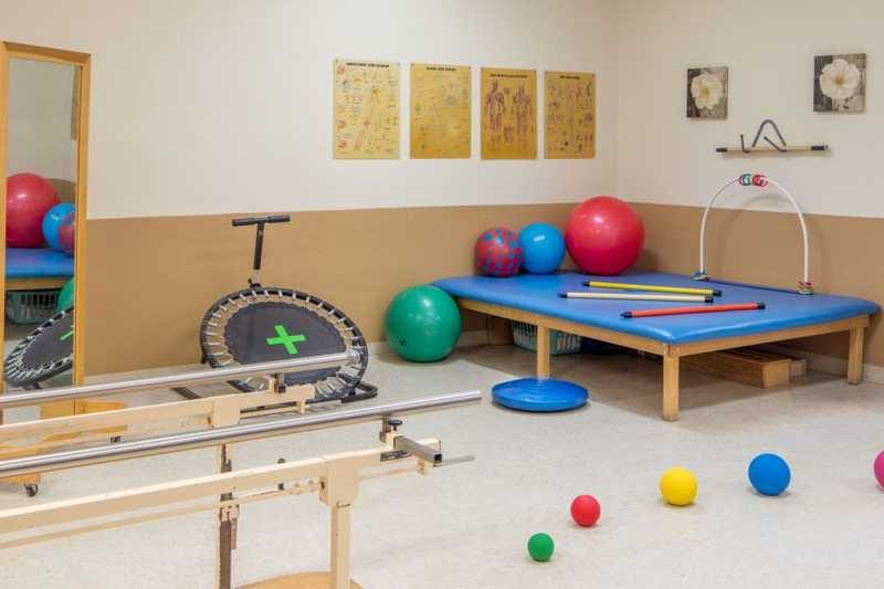 Red Rocks Care Center photo 5