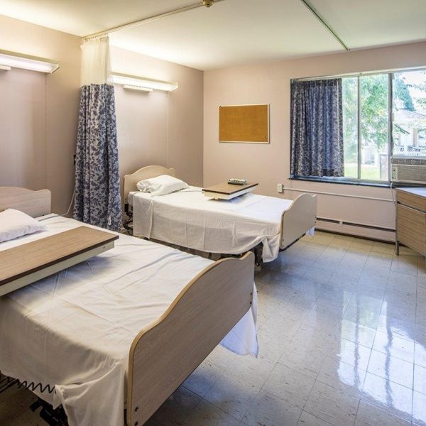 Auburn Nursing Home photo 3