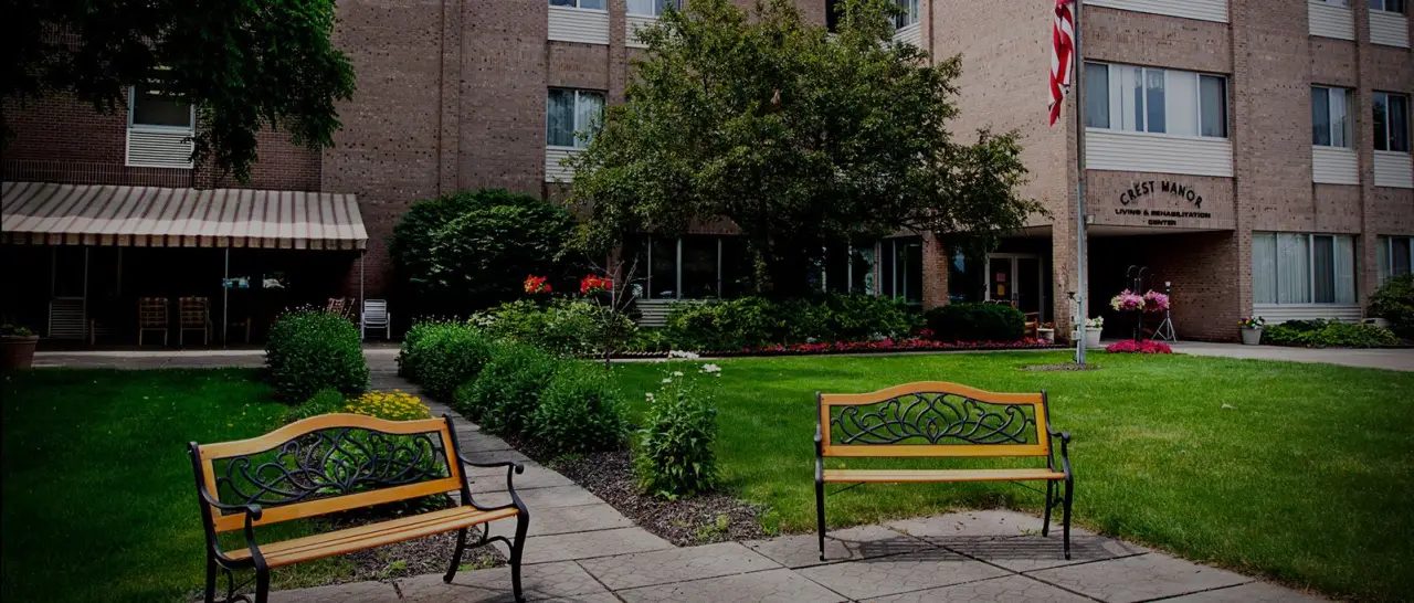 Crest Manor Living And Rehabilitation Center photo 1