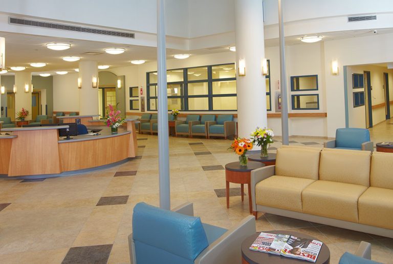 Jamaica Hospital Nursing Home photo 2