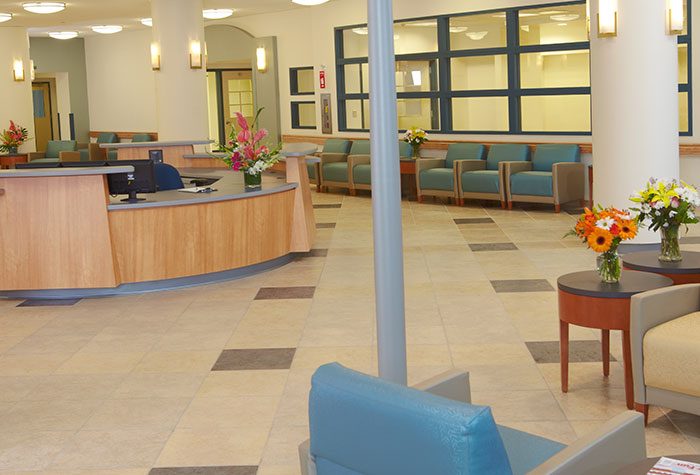 Jamaica Hospital Nursing Home photo 4