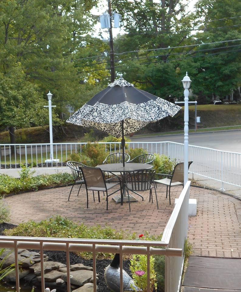 Oak Hill Manor Nursing Home photo 3