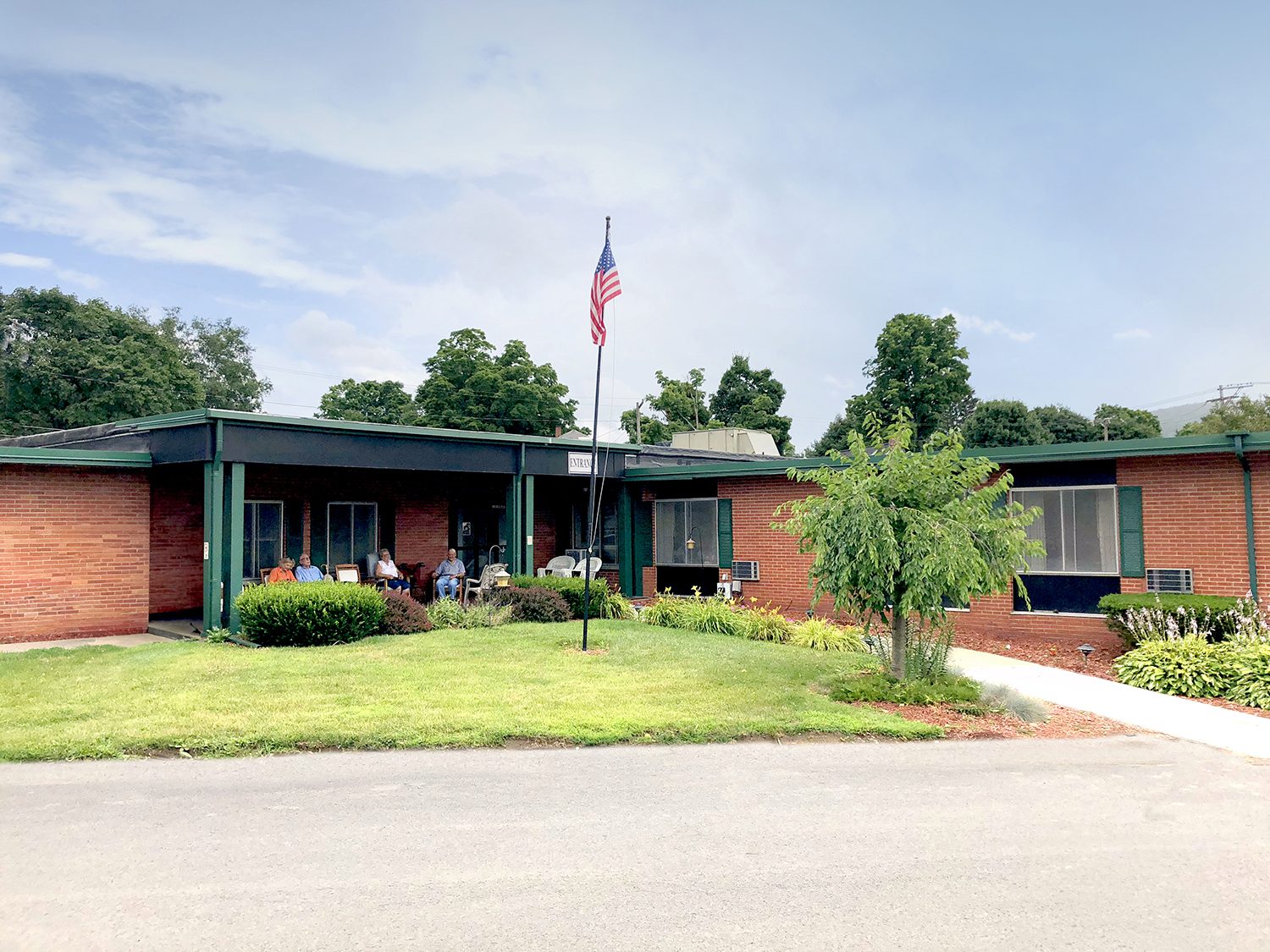 Chestnut Park Rehabilitation and Nursing Center photo 2