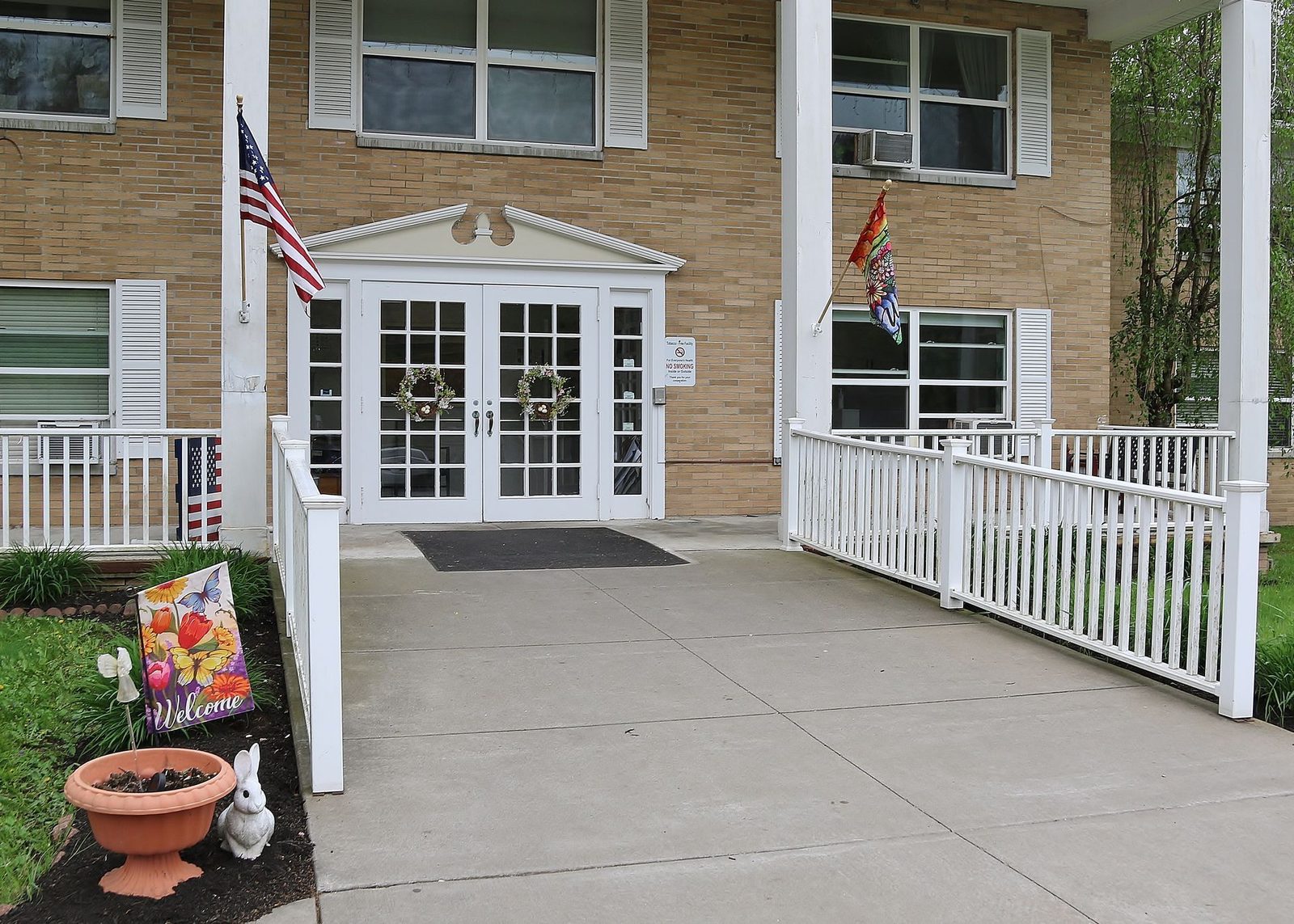 River View Rehabilitation and Nursing Care Center photo 1