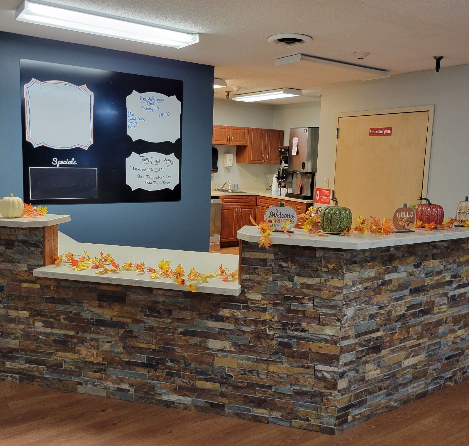 Roscoe Gardens Skilled Nursing and Rehab photo 2