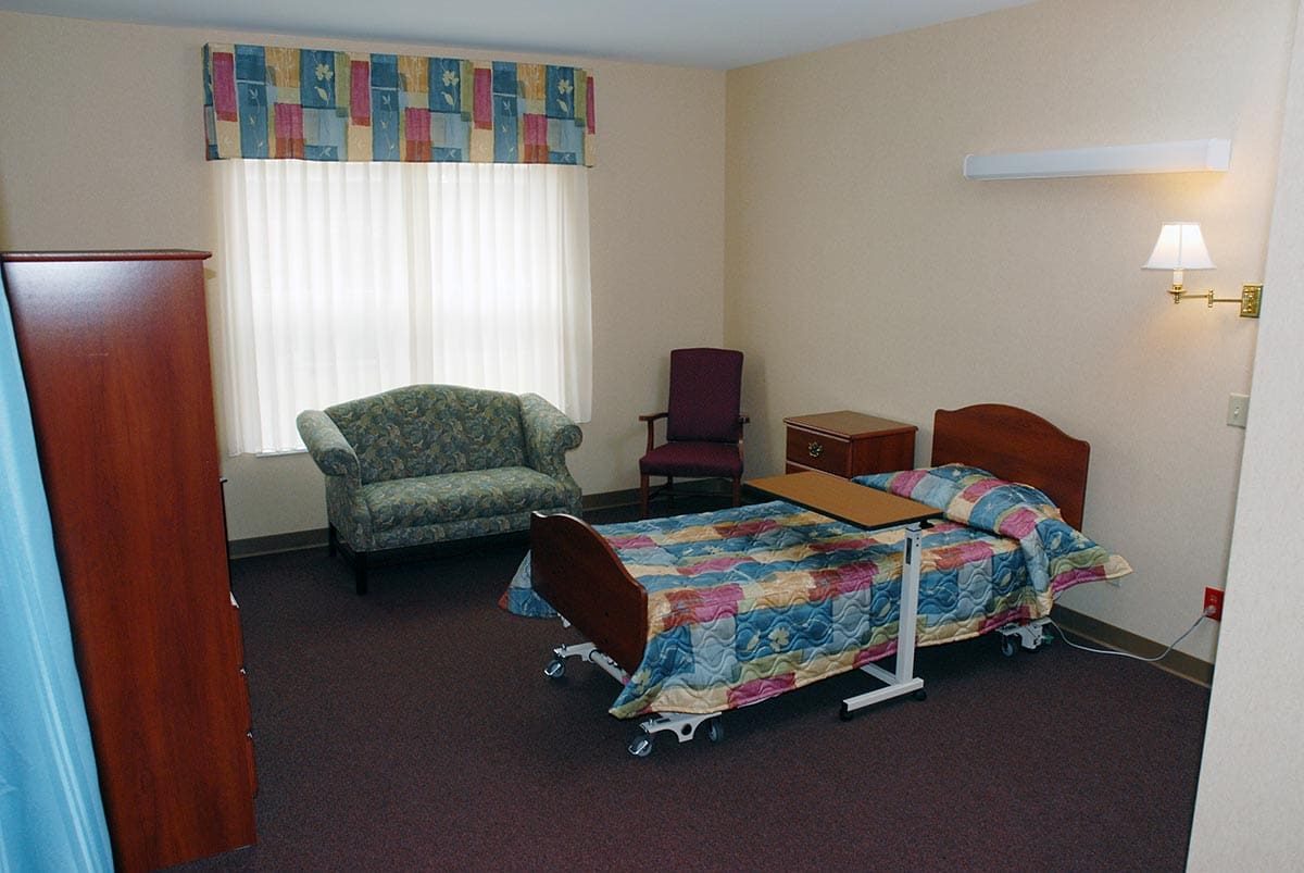 Glendale Place Care Center photo 4