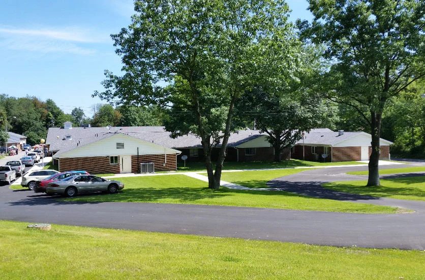 Valley Oaks Care Center photo 3