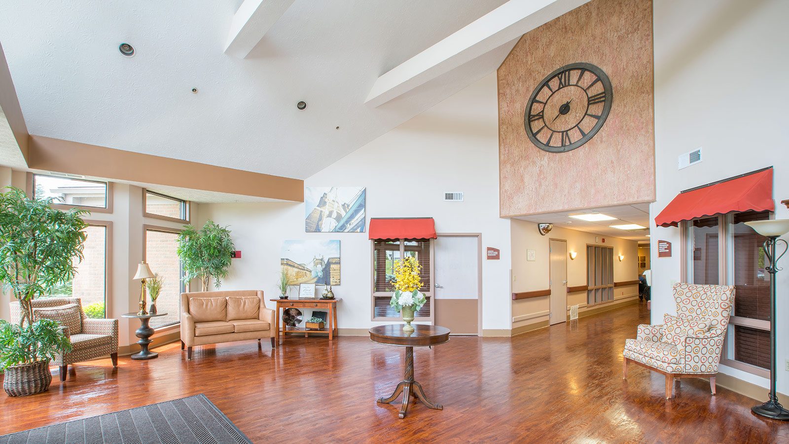 Residence At Huntington Court photo 2